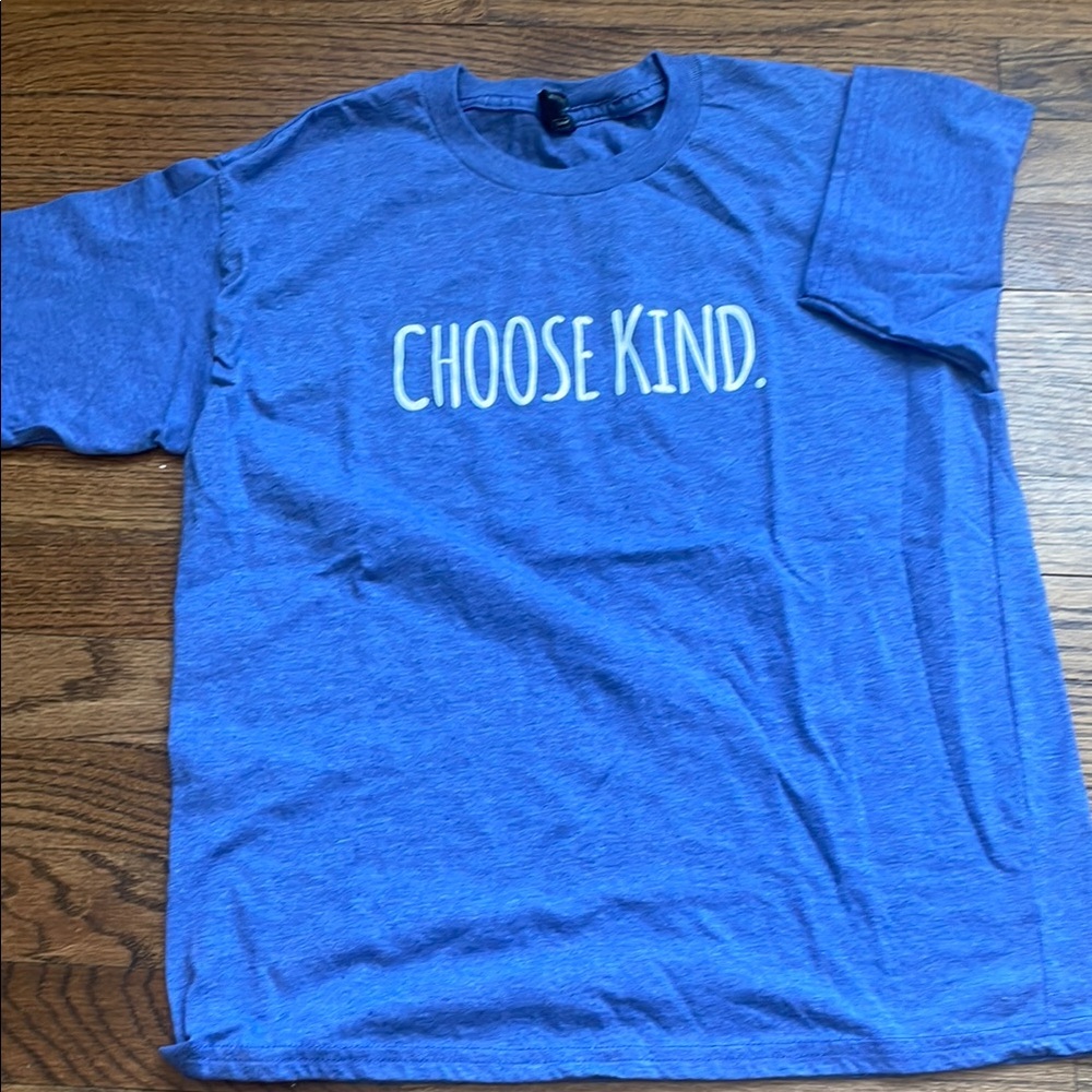 Choose kind. T-Shirt